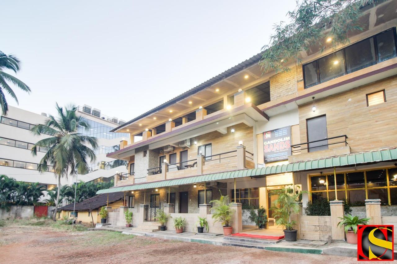 Candolim Sands Hotel Екстериор снимка