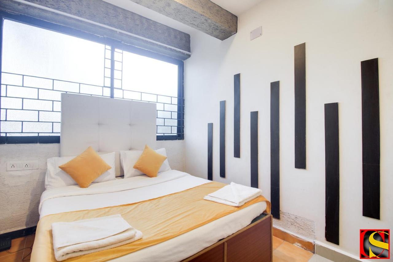 Candolim Sands Hotel Екстериор снимка